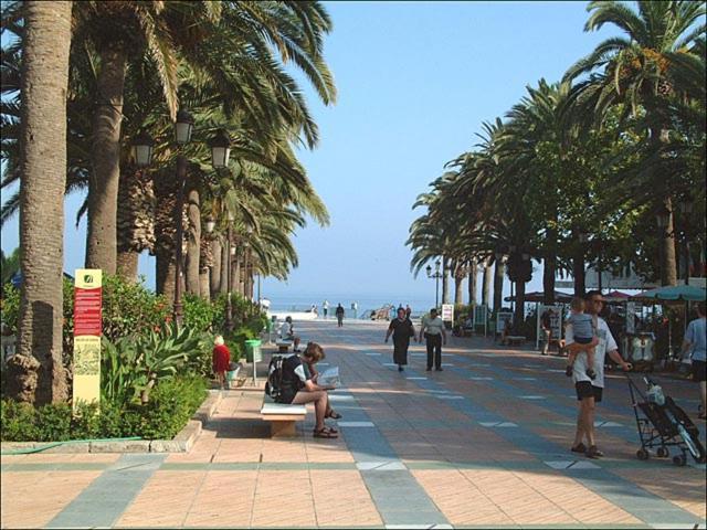 Apartamento Centro Nerja Proxi Playas エクステリア 写真